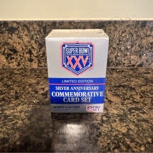 1990 Pro Set Super Bowl XXV Silver Anniversary